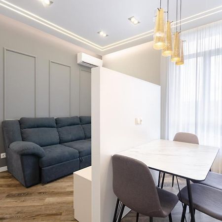 קייב Petrovdom Ж38 In Luxury Apartments At 68 Zhylyanska Street,38 Perlyna מראה חיצוני תמונה