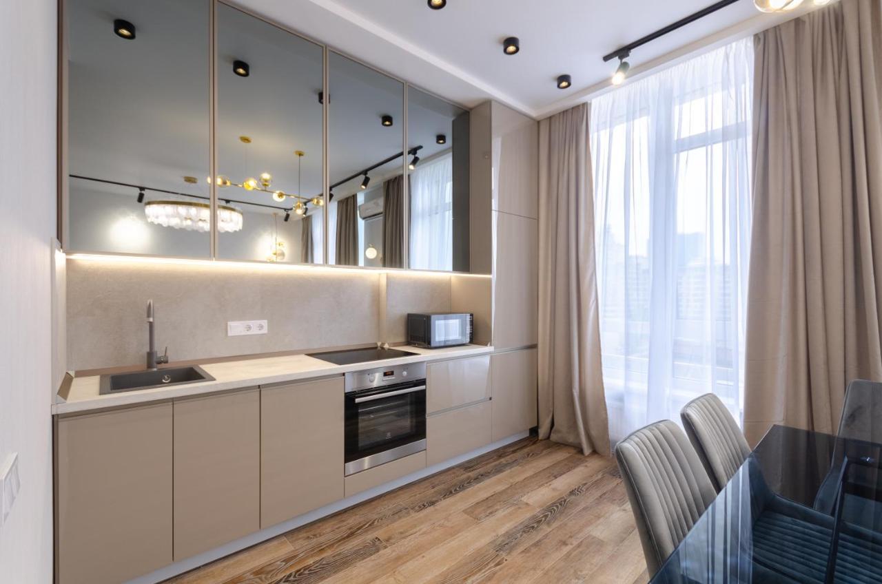 קייב Petrovdom Ж38 In Luxury Apartments At 68 Zhylyanska Street,38 Perlyna מראה חיצוני תמונה