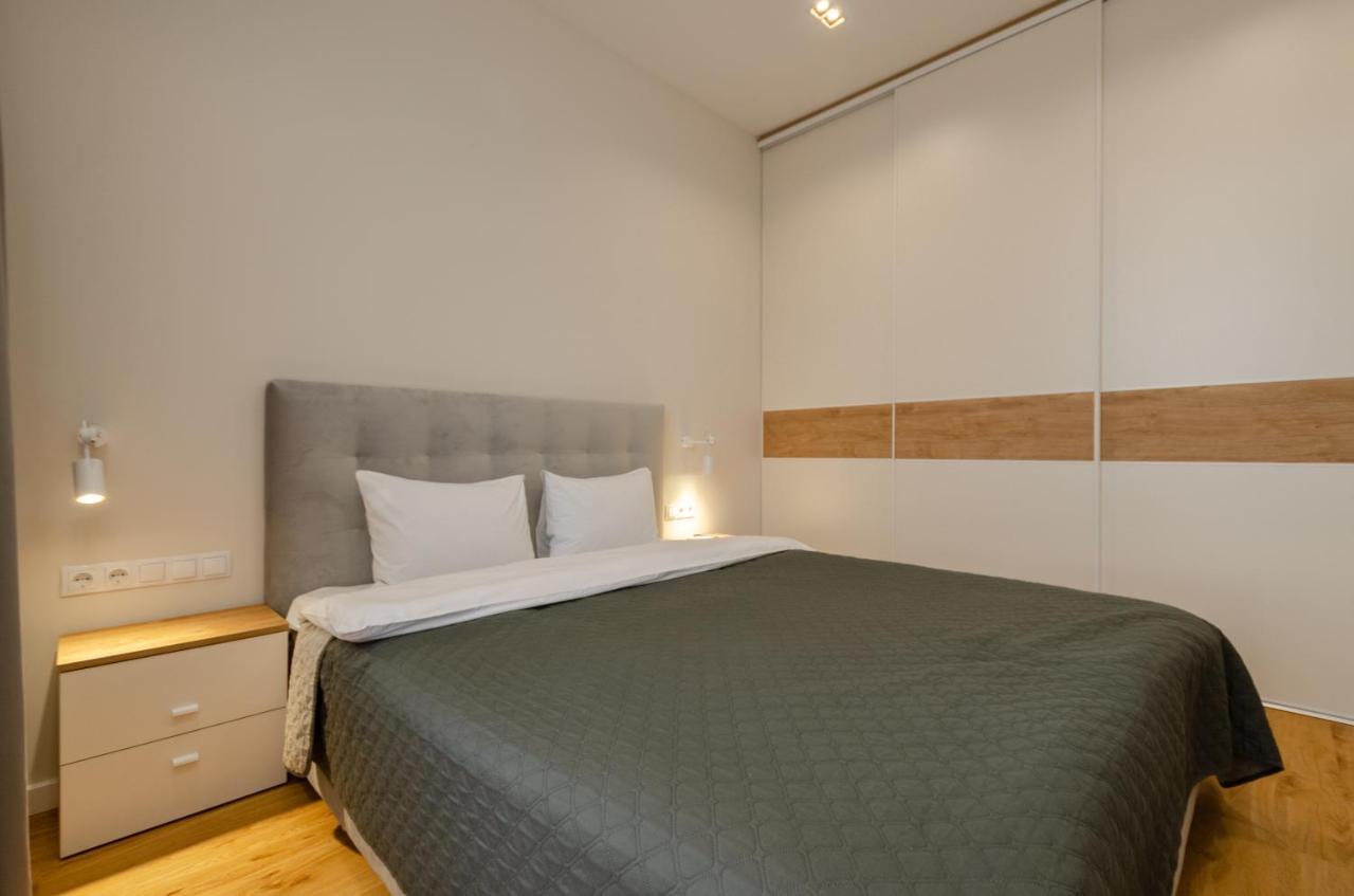 קייב Petrovdom Ж38 In Luxury Apartments At 68 Zhylyanska Street,38 Perlyna מראה חיצוני תמונה